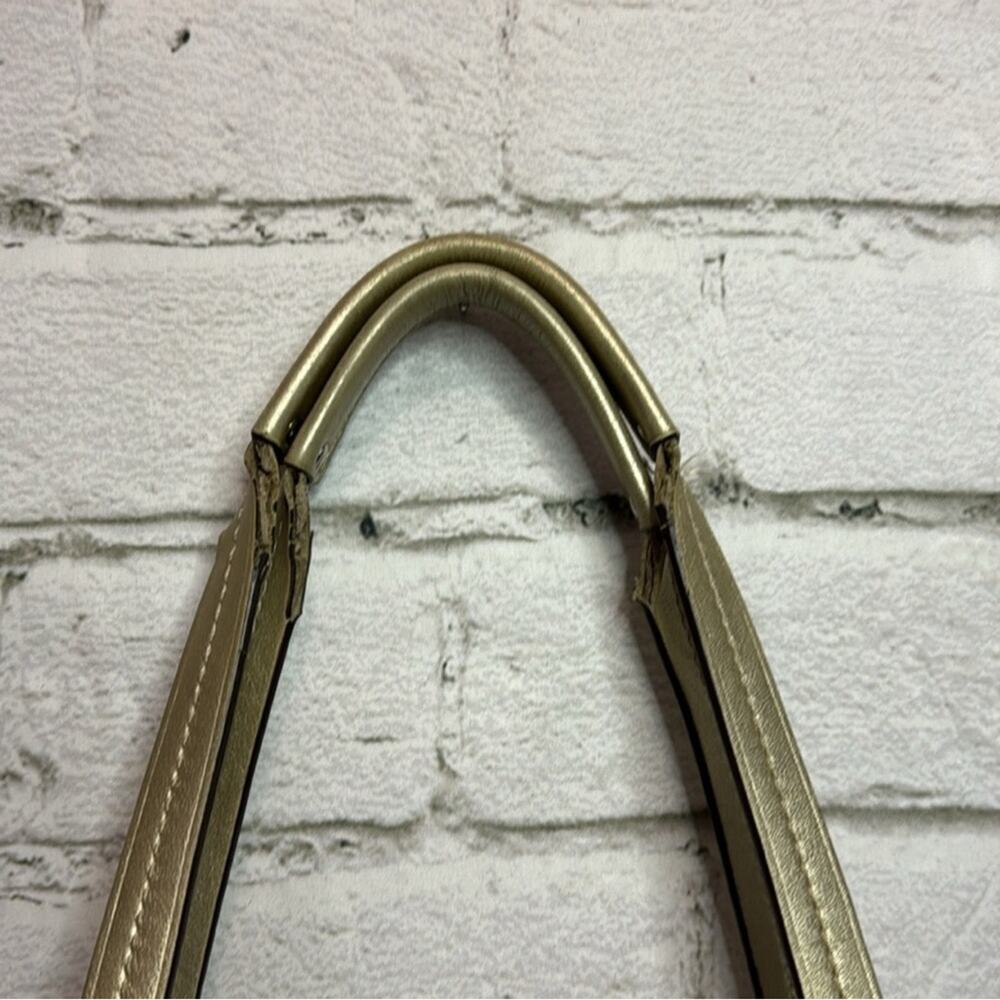 Coach Gold and Cream Shoulder Bag - Picture 6 of 12